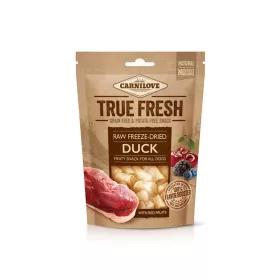   Carnilove True Fresh Raw freeze-dried snack Duck with red fruits - jutalomfalat kacsával és bogyós gyümölcsökkel 40g